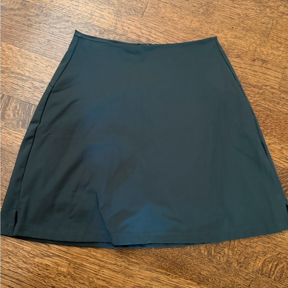 Girlfriend collective athletic skirt